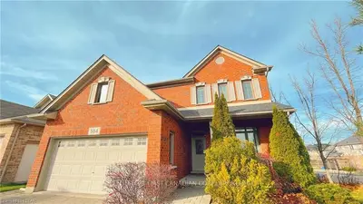 384 SKYLINE Avenue, London North, ON N5X 0B4