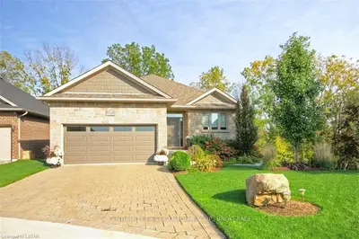 2786 SHEFFIELD Place, London South, ON N6M 1G5