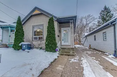 29 WESTON Street, London South, ON N6C 1R2