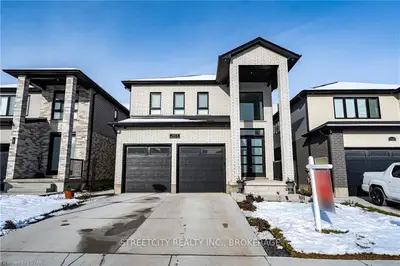 3475 EMILY CARR Lane, London South, ON N6L 0A3