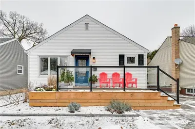 690 CHEAPSIDE Street, London East, ON N5Y 3Y4