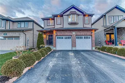 1165 MEDWAY PARK Drive, London North, ON N6G 0L4
