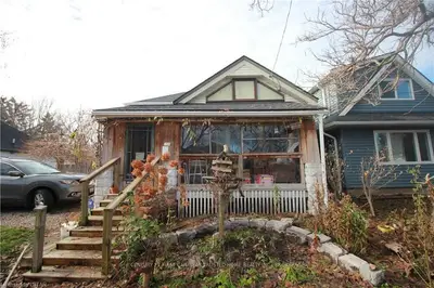 139 DELAWARE Street, London East, ON N5Z 2N6