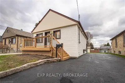357 DIEPPE Street, London South, ON N5Z 3A7