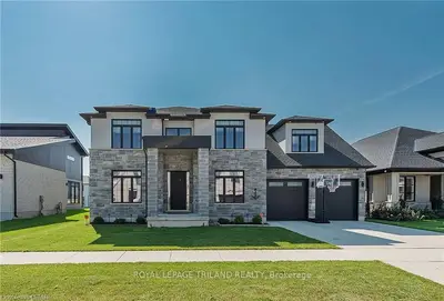 3525 SILVERLEAF Chase, London South, ON N6P 0G7