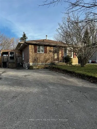 75 Cleveland Place, London South, On N5z 4t5
