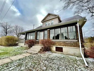 22461 DUNDONALD Road, Southwest Middlesex, ON N0L 1M0