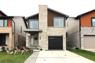 2242 TRIBALWOOD Street, London North, ON N6G 0R4