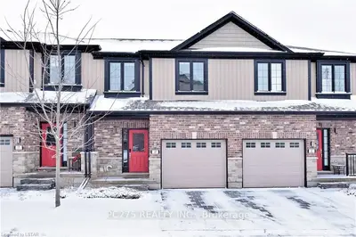 2235 BLACKWATER Road 19, London North, ON N5X 0L8