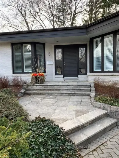 10 MACKELLAR Avenue 6, London North, ON N6H 5C5