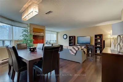 7 PICTON Street 203, London East, ON N6A 3P8