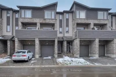 1960 DALMAGARRY Road 148, London North, ON N6G 0T8