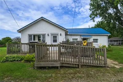 23 Centre Street, Bayham, On N0j 1z0