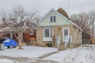 10 MAJOR Street, London East, ON N5Z 1C9