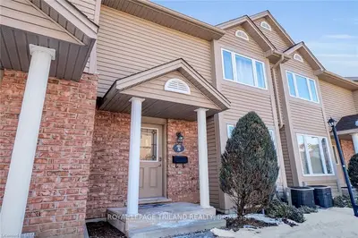1320 Savannah Drive 5, London North, On N5x 0b7