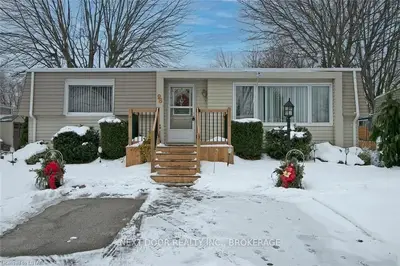 98 SHANNON Boulevard, South Huron, ON N0M 1T0