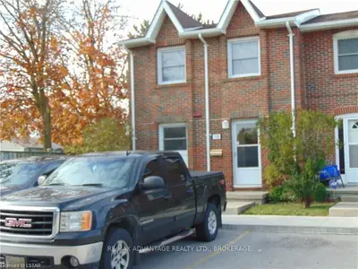 1138 SOUTHDALE Road E, London South, ON N6E 1B2