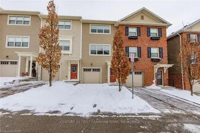 1850 Beaverbrook Avenue 7, London North, ON N6H 5X8