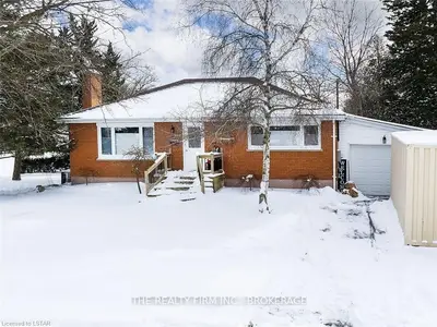 189 Kirkland Crescent, London East, ON N5W 5C2