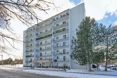 986 HURON Street 301, London East, ON N5Y 5E4