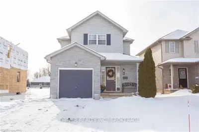 1a Trillium Drive, Tillsonburg, On N4g 5s6