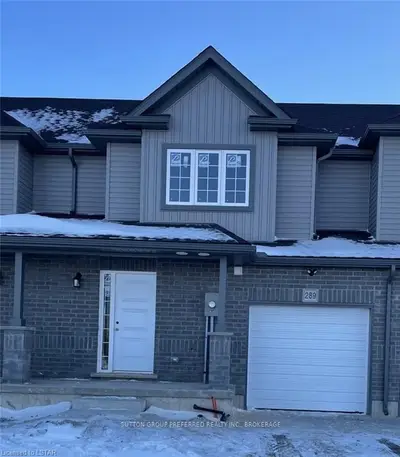 289 Kennington Way, London South, ON N6L 0H4
