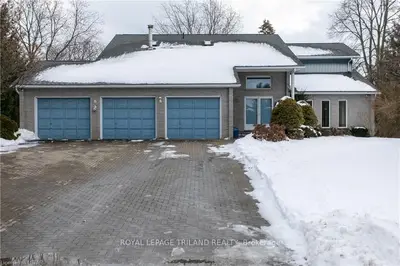 17 UPLANDS Drive, London North, ON N5X 3V6