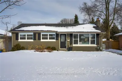 308 REYNOLDS Road, London South, ON N6K 2P1