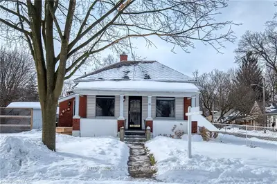15 ALFRED Street, London East, ON N5Y 2P3