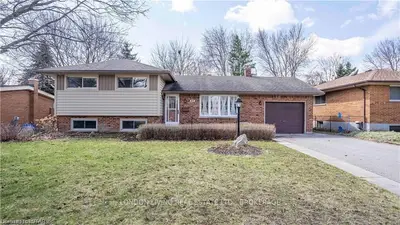 45 TEWKSBURY Crescent, London East, ON N5V 2M7