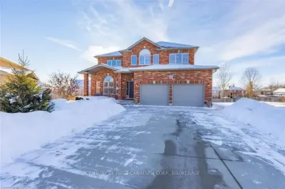 16 Mcmillan Court, Ingersoll, On N5c 4h3