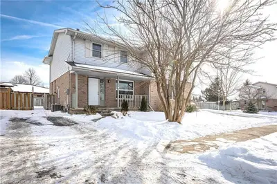 730 HOMEVIEW Road, London South, ON N6C 5N2
