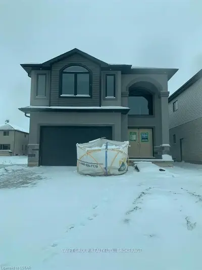 3746 SOMERSTON Crescent UPPER, London South, ON N6L 0G4