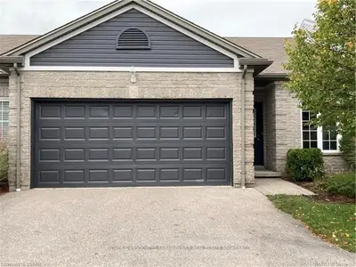 500 SUNNYSTONE Road 22, London North, ON N5X 4R4