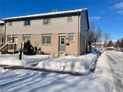 490 THIRD Street 11, London East, ON N5V 4A2