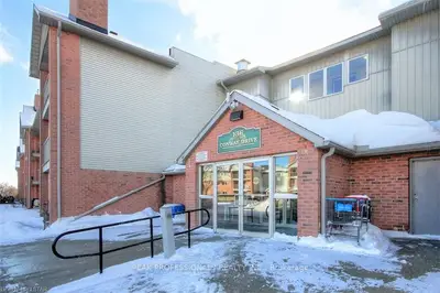 136 CONWAY Drive 33, London South, ON N6E 3N1