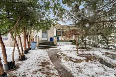 305 HILL Street, London East, ON N6E 1E1