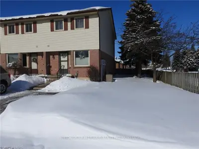 1135 Nellis Street 24, Woodstock, On N4t 1p7