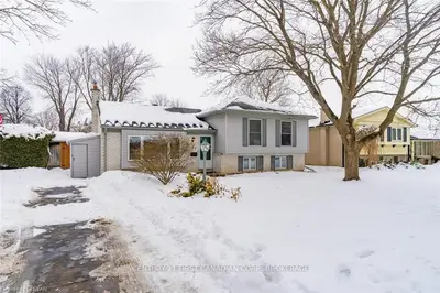 27 TWEED Crescent, London North, ON N5X 1Z5