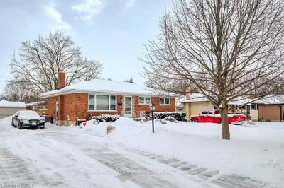 50 SUSAN Avenue, London East, ON N5V 2G2