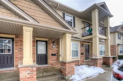 3320 MEADOWGATE Boulevard 52, London South, ON N6M 0A7