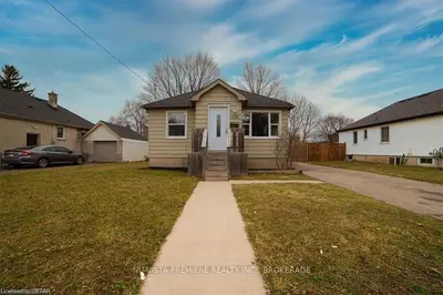 1552 HARTLET Street, London East, ON N5V 1X8