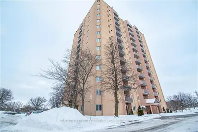 860 COMMISSIONERS Road E 902, London South, ON N6C 5Y8