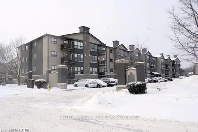 9 JACKSWAY Crescent 411, London North, ON N5X 3T7