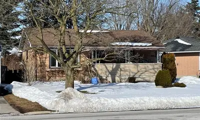 32a Glendale Drive, Tillsonburg, On N4g 1j5