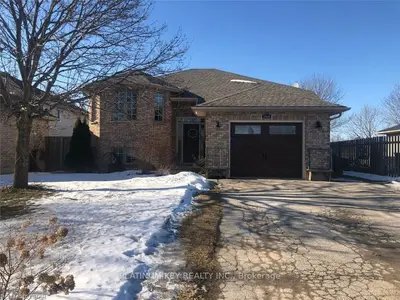266 SOUTH Street, Southwest Middlesex, ON N0L 1M0