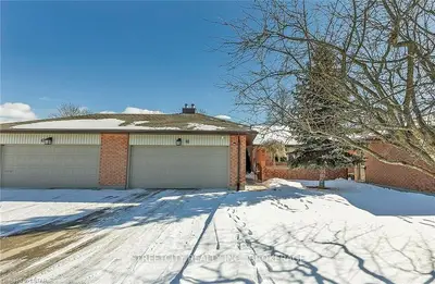 55 FIDDLERS GREEN Road 46, London North, ON N6H 4T8