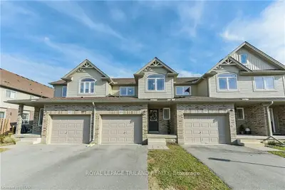 1220 RIVERBEND Road 109, London South, ON N6K 0G5
