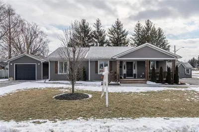 8 WASHINGTON Street, Newbury, ON N0L 1Z0