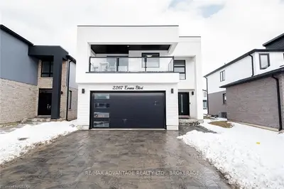 2267 EVANS Boulevard, London South, ON N6M 0A1